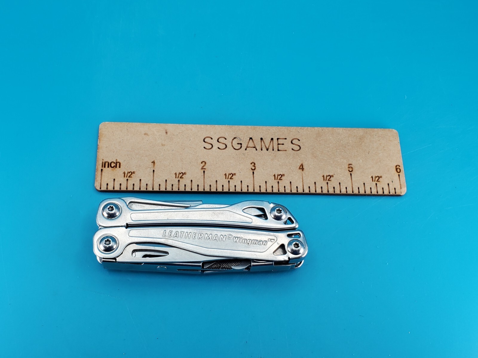LEATHERMAN WINGMAN MULTI-TOOL! WITH SHEATH! FREE SHIPPING! NICE!