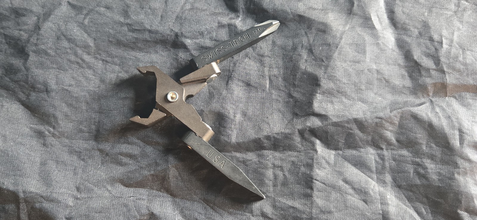 Vintage Swiss-Tech USA Micro Tool Black Phillips Flathead Pliers nice