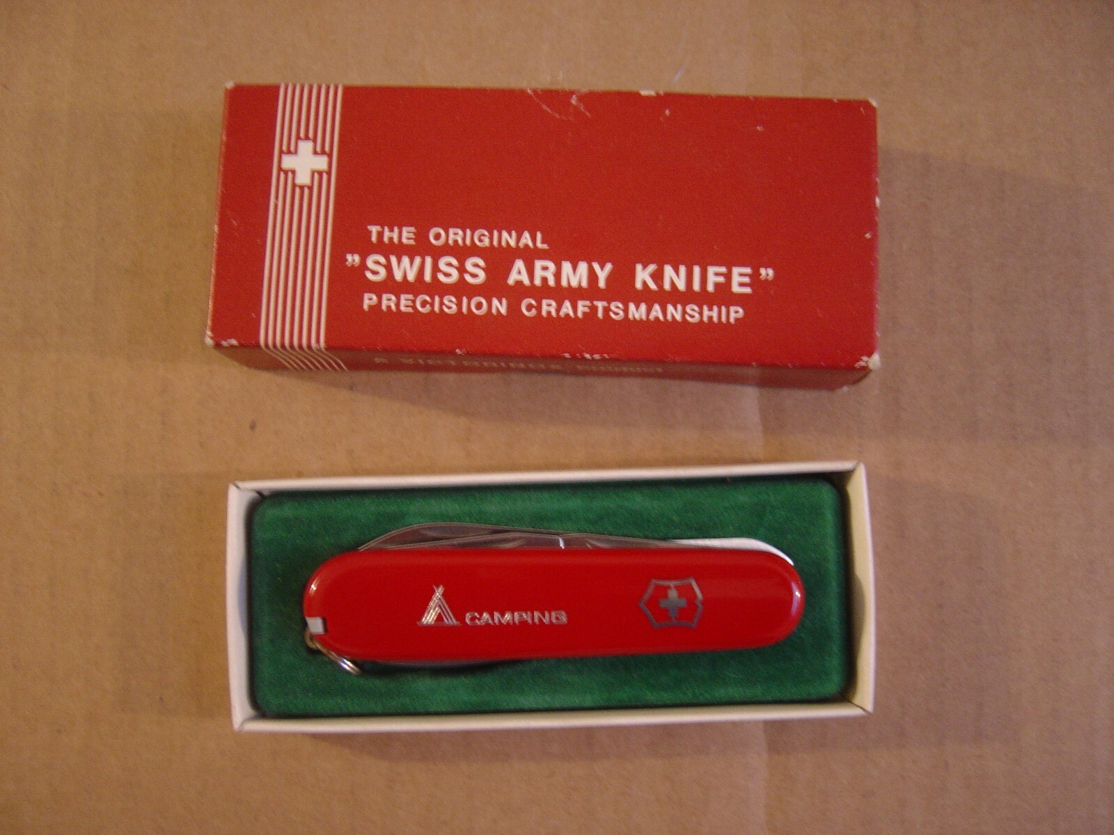 Swiss Army Knife, Camper, Victorinox with original box