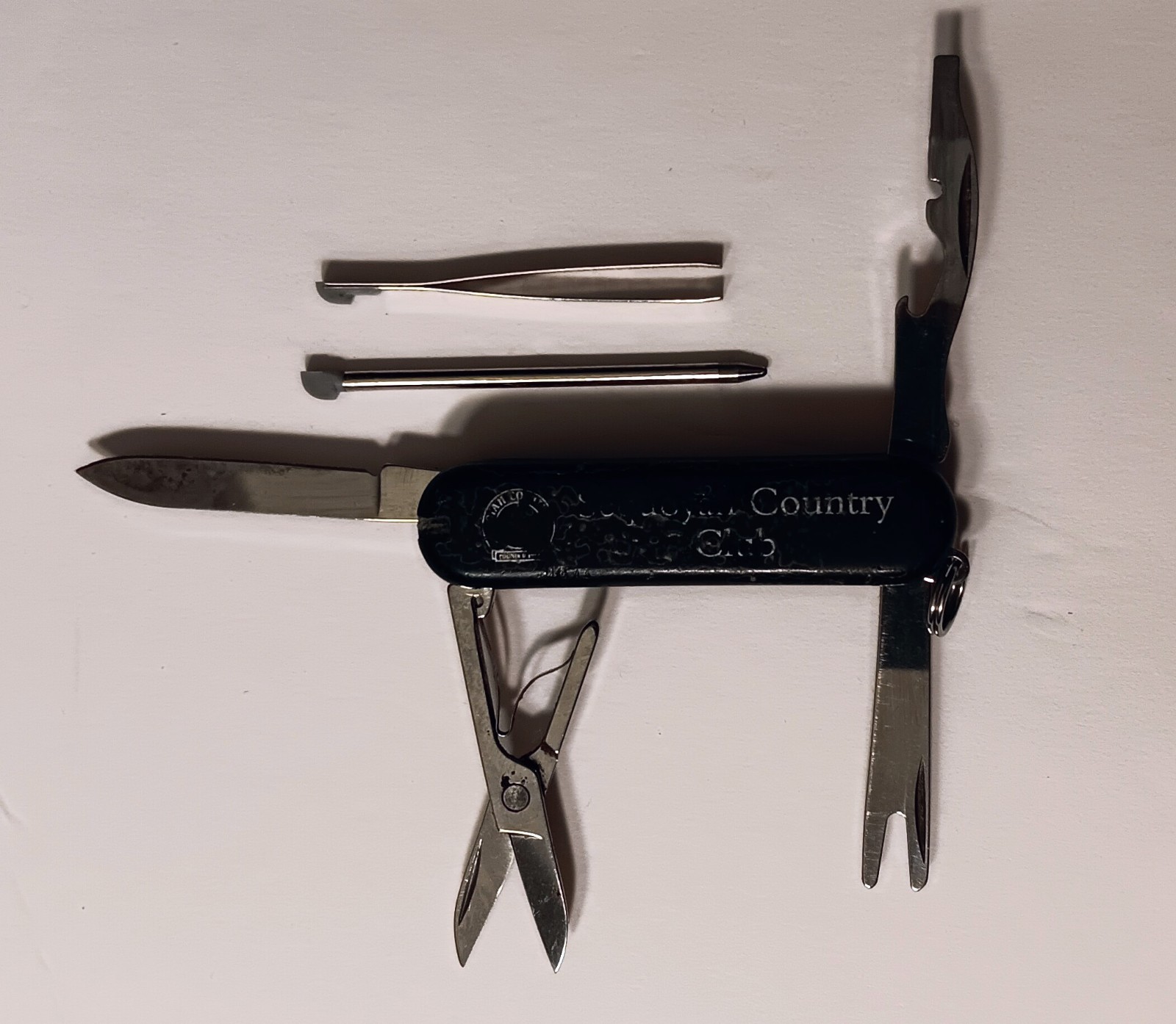 Victorinox Classic SD 8-Tool Multi-Tool Black Country Logo Scissors Lanyard