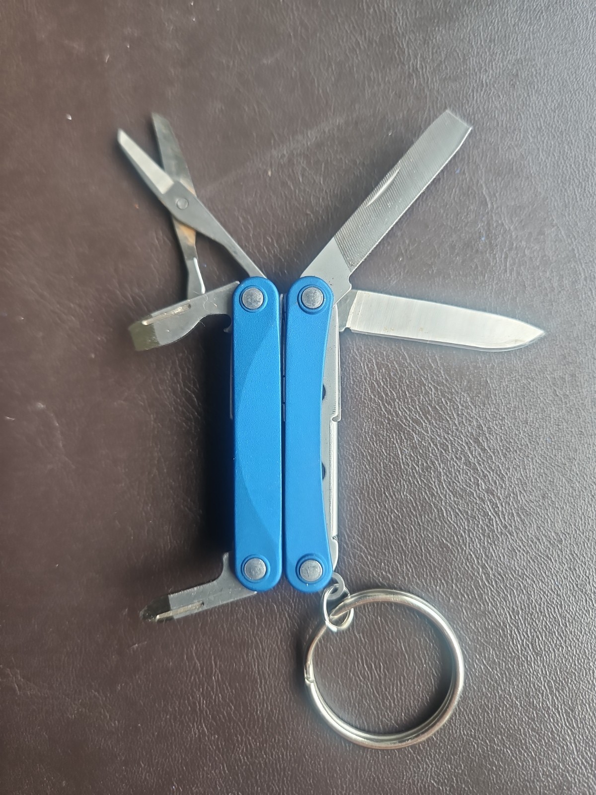 Leatherman 831230 Squirt PS4 Multi Tool – Blue