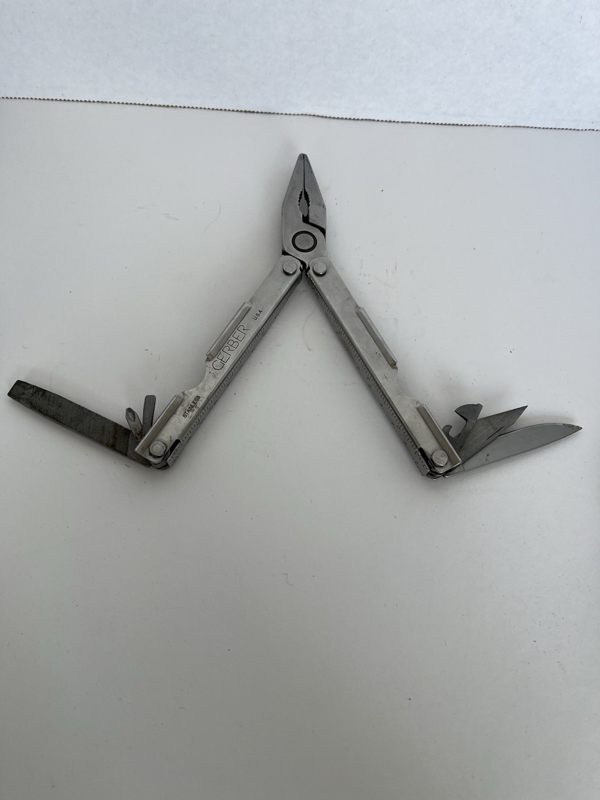 Vintage Gerber Multi-tool With Leather Sheath