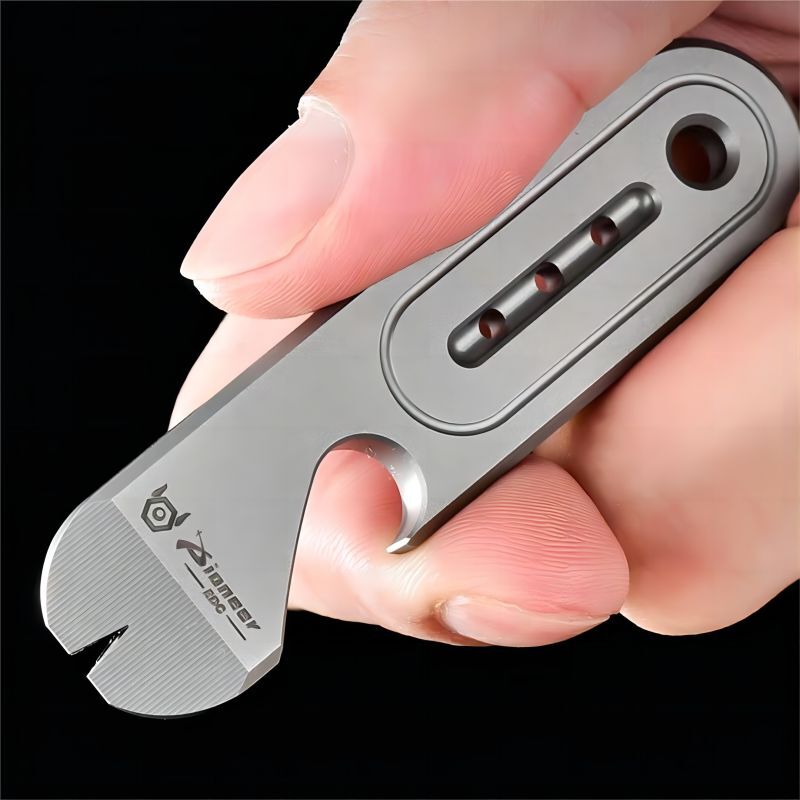 Titanium Pry Bar Crowbar Bottle Opener Portable Keychain Pocket Multi EDC Tool