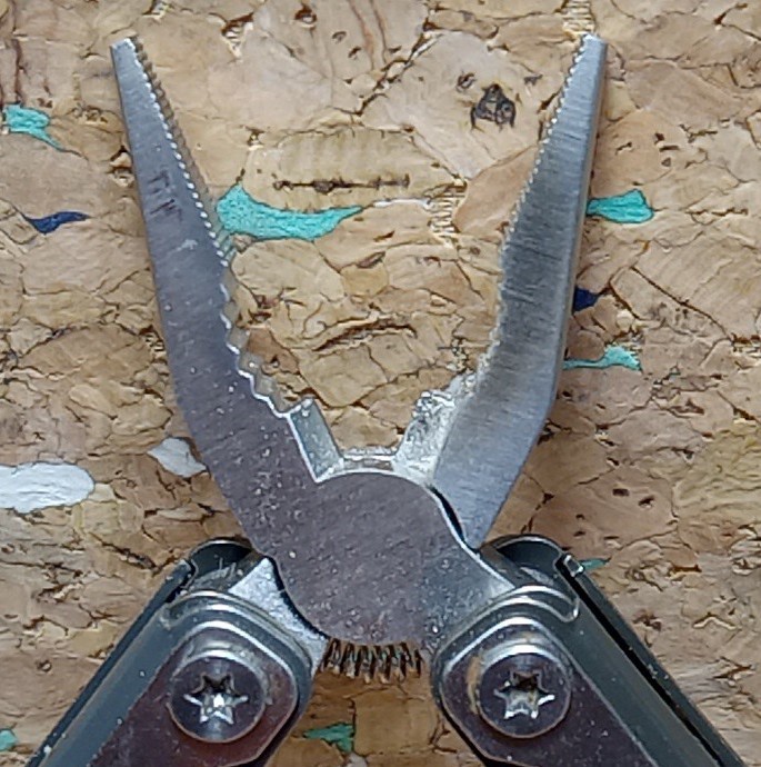 USED SILVER CABELA’S 7 IN 1 MULTI-TOOL VERY GOOD CONDITION