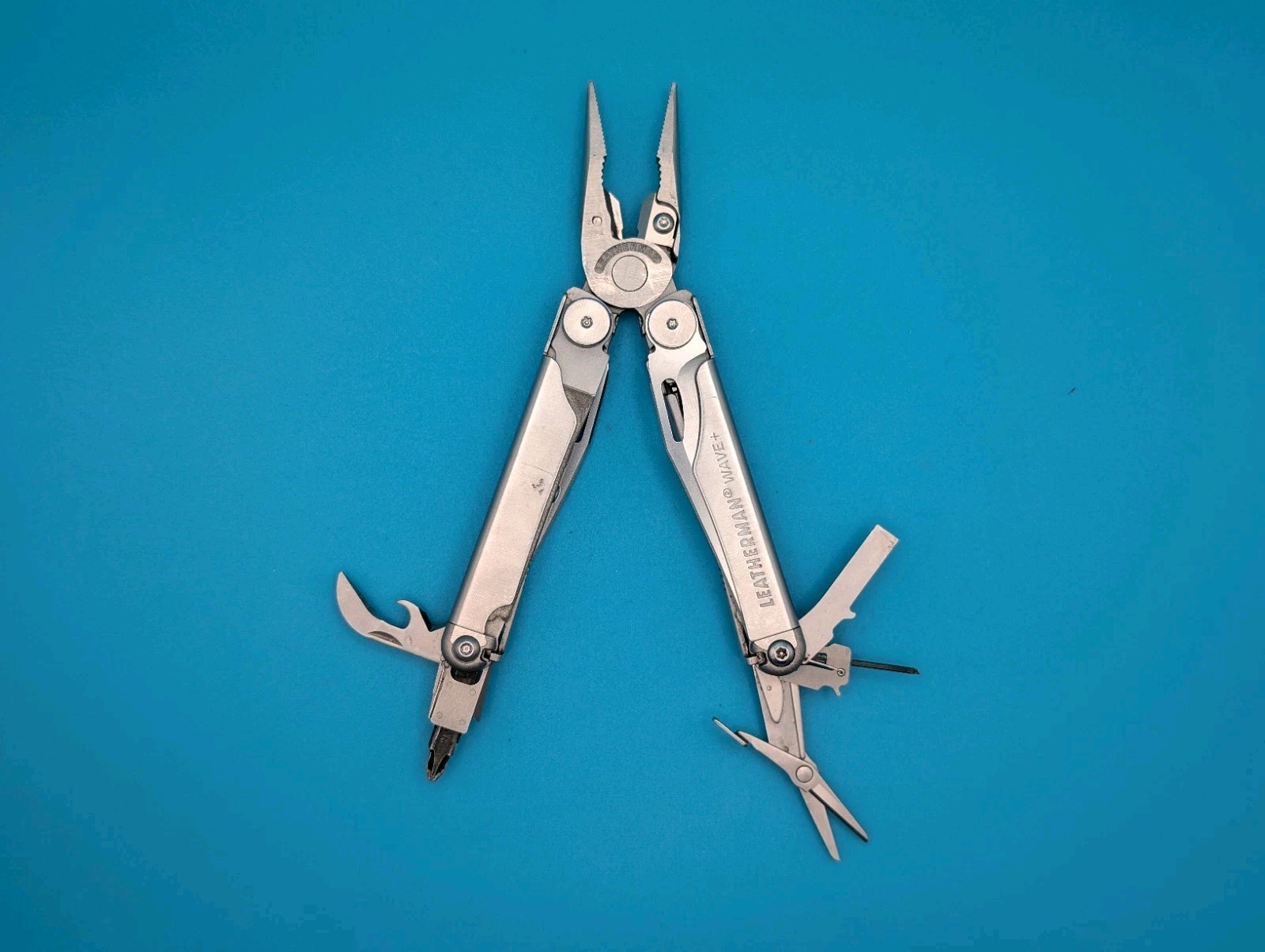 Leatherman Wave Plus + Multi-Tool! FAST SHIPPING!