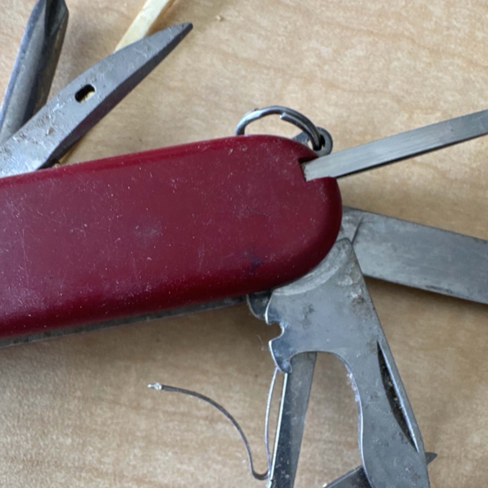 Victorinox Swiss Army 9-Tool Multi-Tool Knife 2.5in Blade Red Scissors File