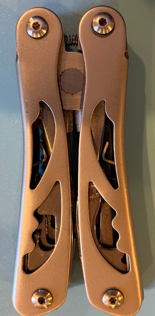HDX Contractor Multitool