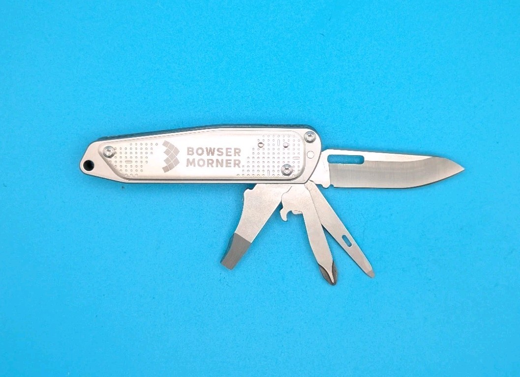 Leatherman FREE T2 Pocket Knife Multi-tool!