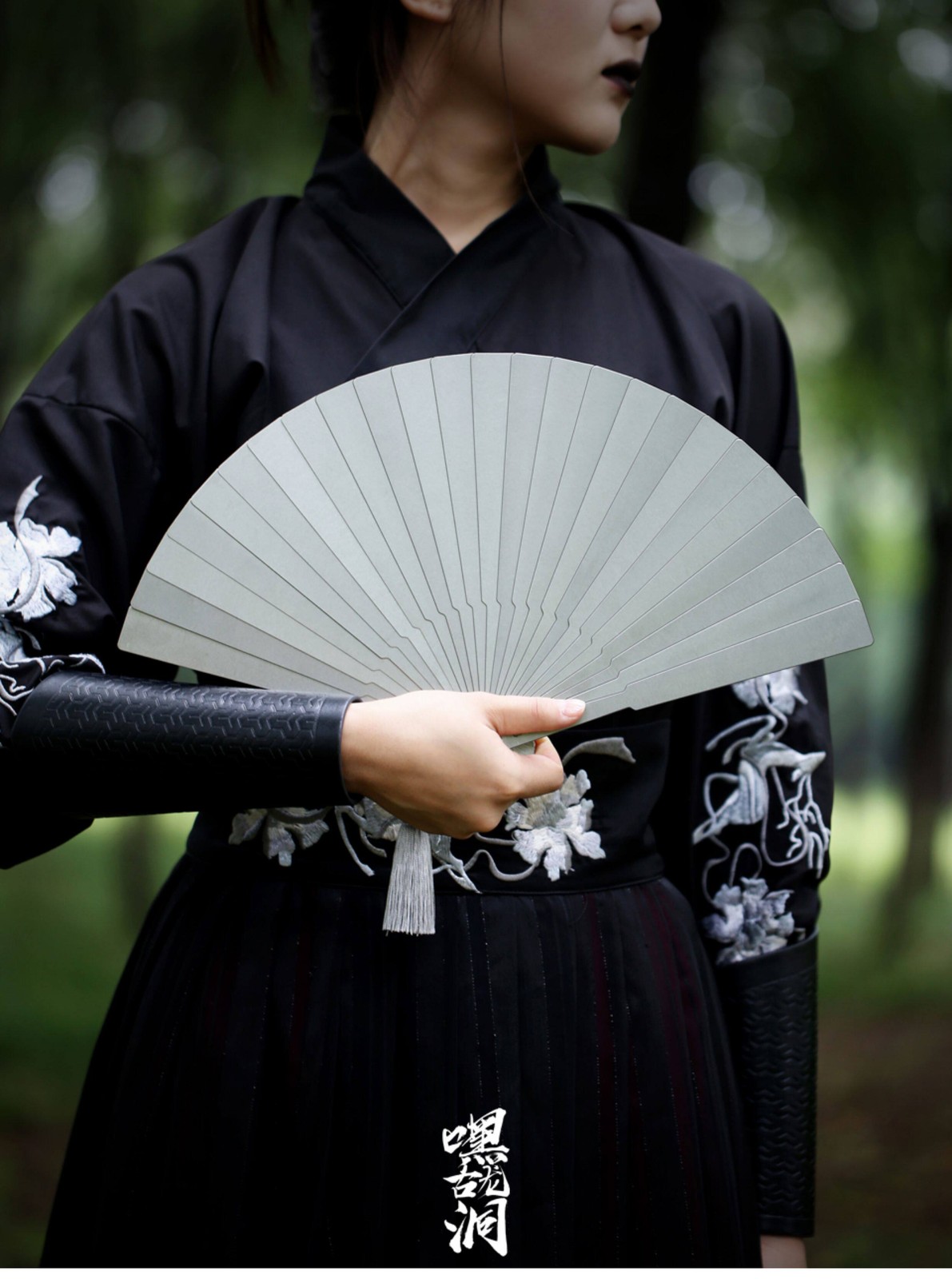 Stainless Steel Metal Folding Fan Portable Martial Art Kung Fu Tai Chi Fan Toy