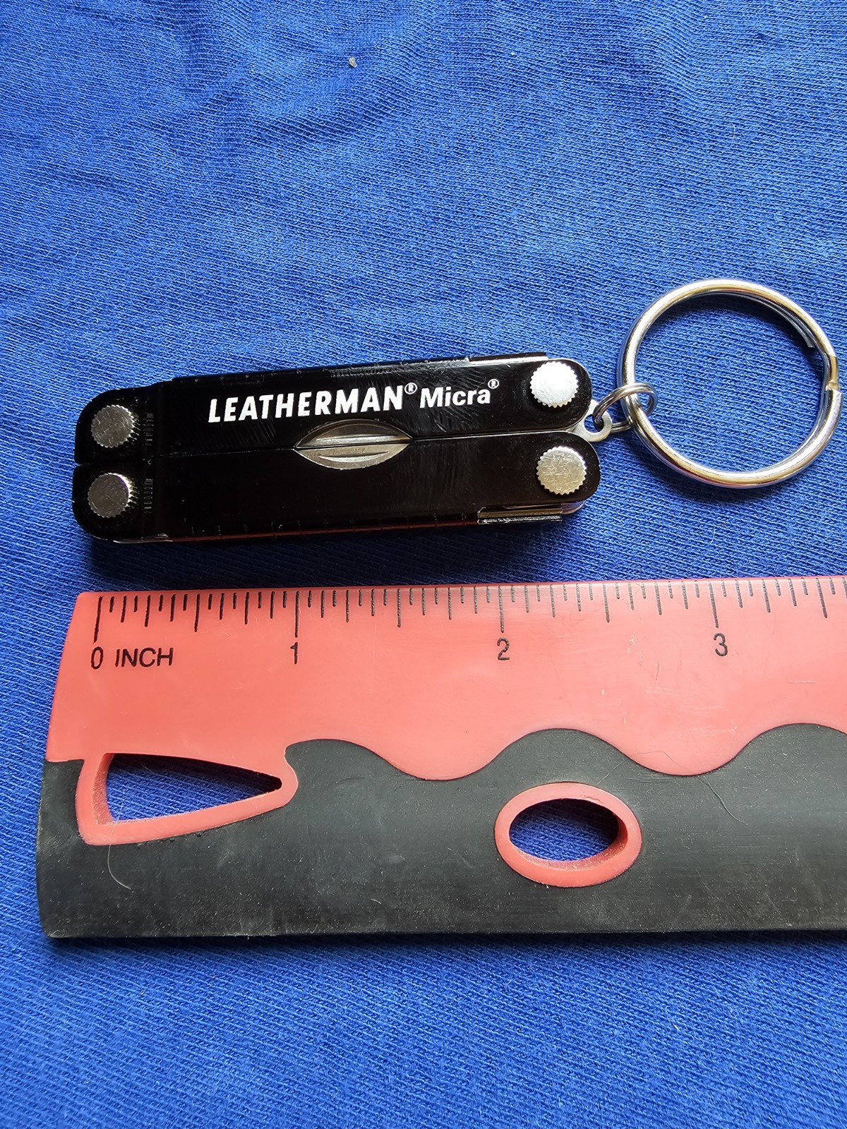 Leatherman Micra Mini Multi-Tool, Knife, Scissors, Key Ring, Black.