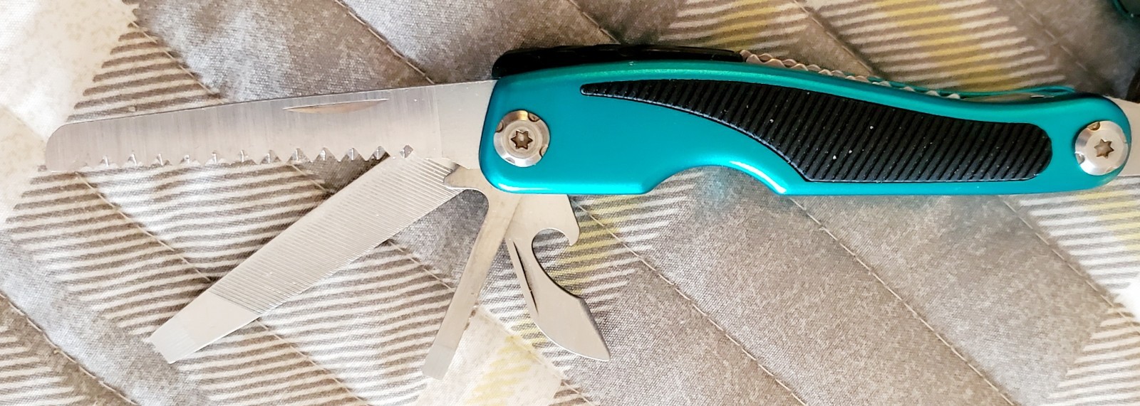 Makita 999 10 in 1 Multi-Tool Unused W/Box Hard To Find !!!