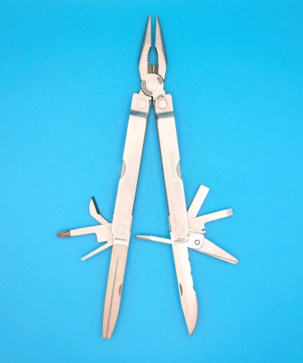 Leatherman PST 2 Multi Tool! 12/97 date stamp! Fast Shipping! With Sheath! NEW!