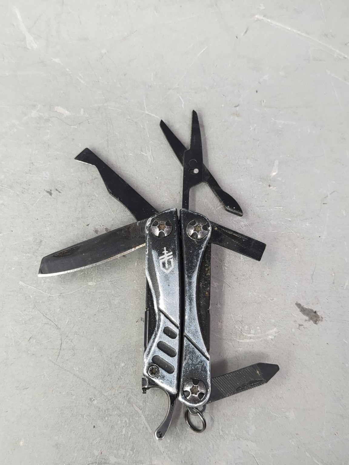 Gerber Dime Mini Multi-Tool Pliers Scissors Knife File Black Compact