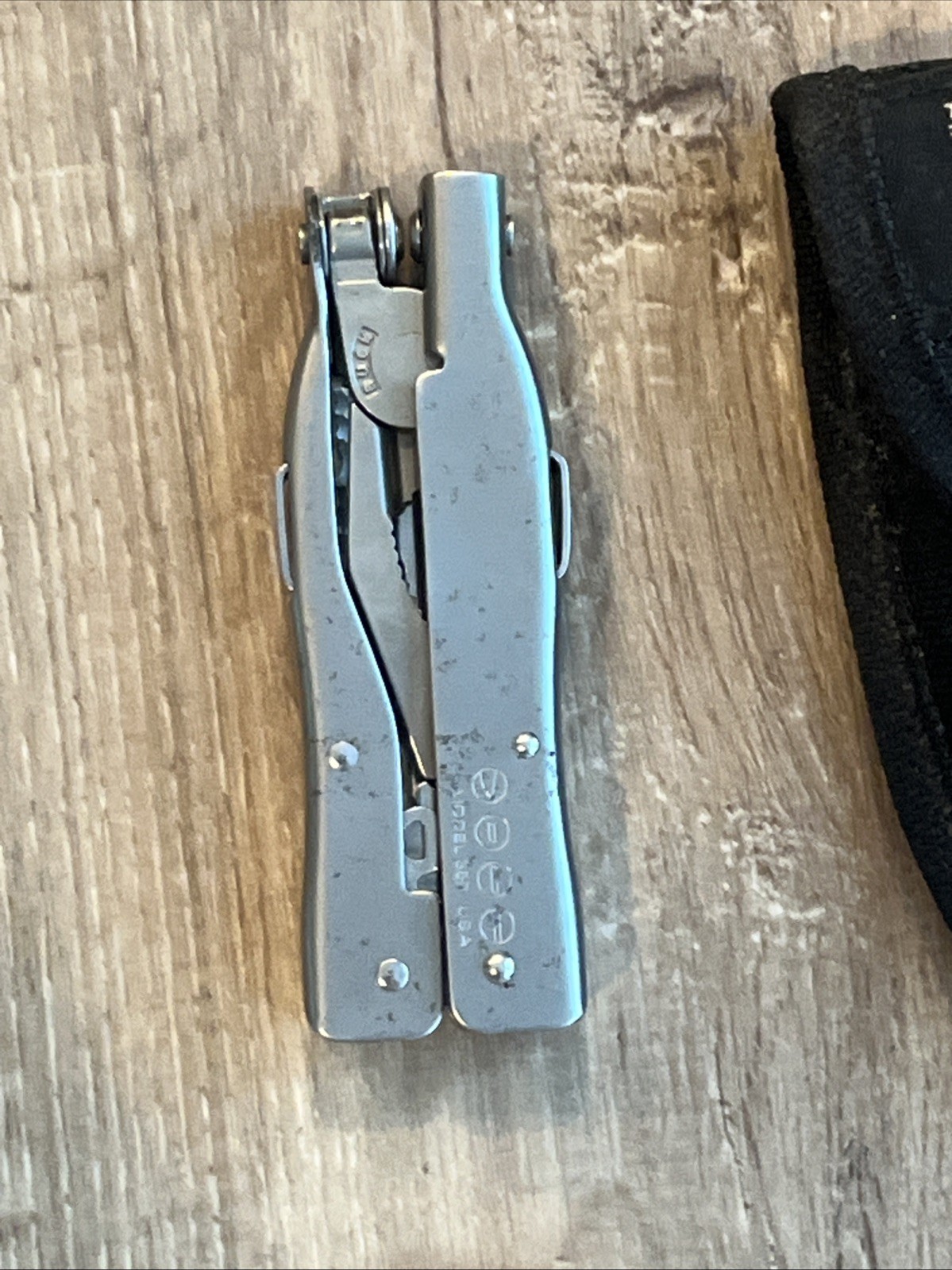 BUCK KNIFE BUCKTOOL 360 MULTI TOOL PLIERS with BELT SHEATH / USA MADE
