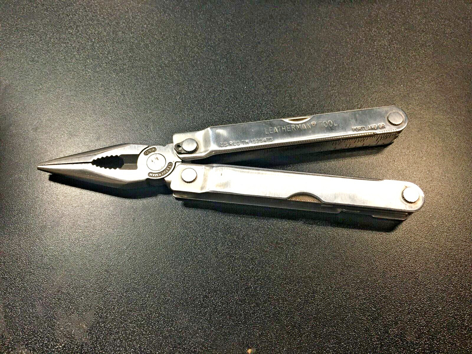 Vintage Original Leatherman TM 1325473 Multi Tool With Leather Sheath