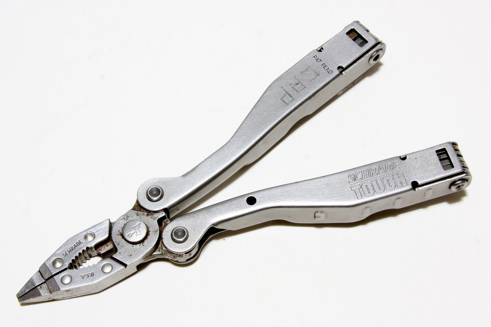 Multi-Tool Knife Needle Nose Pliers Schrade USA Tough Pat Pend Pre-Owned Vintage