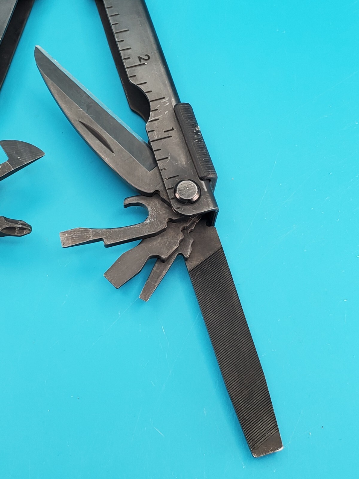 Gerber MP600 Black Oxide Multi-Tool Needle Nose Pliers!