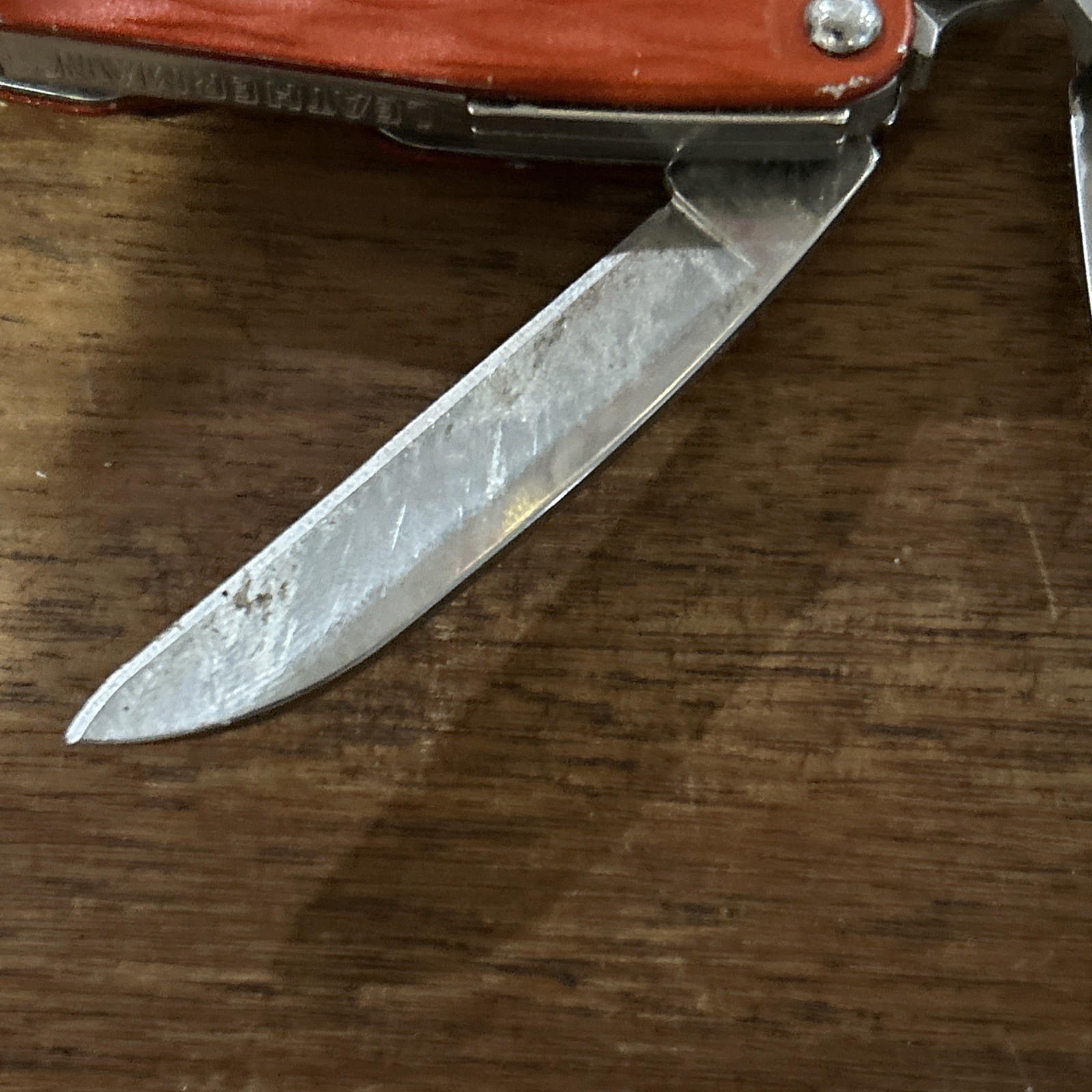 Leatherman Juice S2 Multi-Tool Pliers Pocket Knife Cinnabar Orange