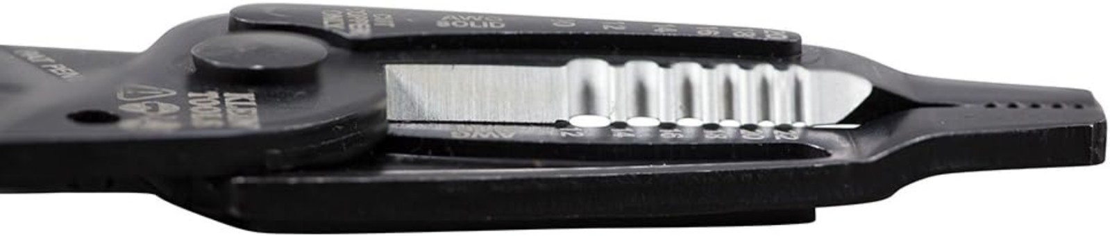 Professional Long-Nose Wire Stripper/Crimper – Ergonomic Electrician Tool