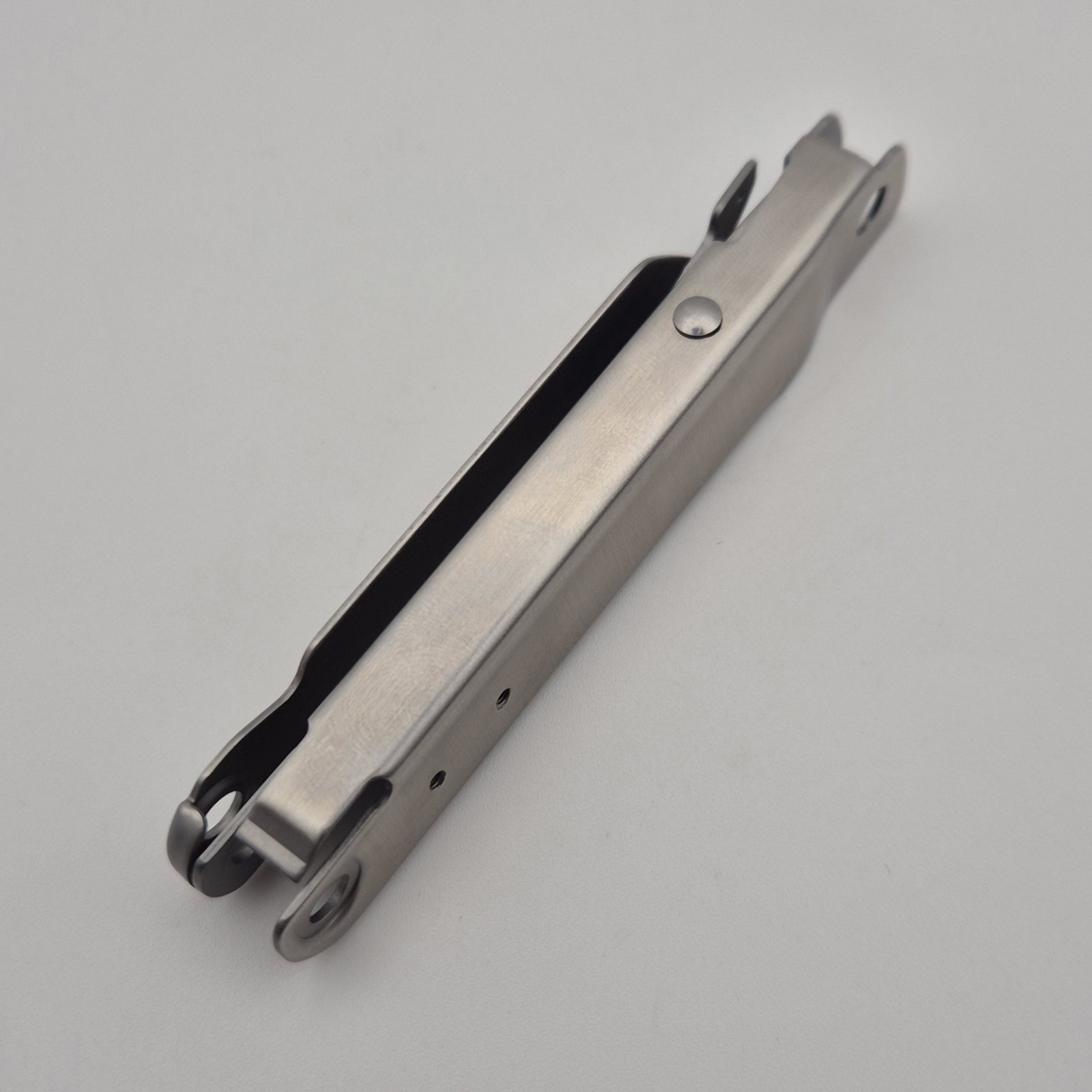 Leatherman Curl – Frame Side B (CM) – New & Genuine Replacement Mod Parts