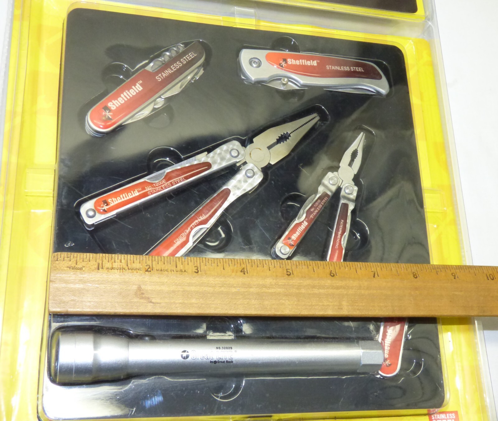 NIP Sheffield Brand NOS 6 Pc Tool Kit 3 Pocket Knife 2 Multi Tool & Flashlight
