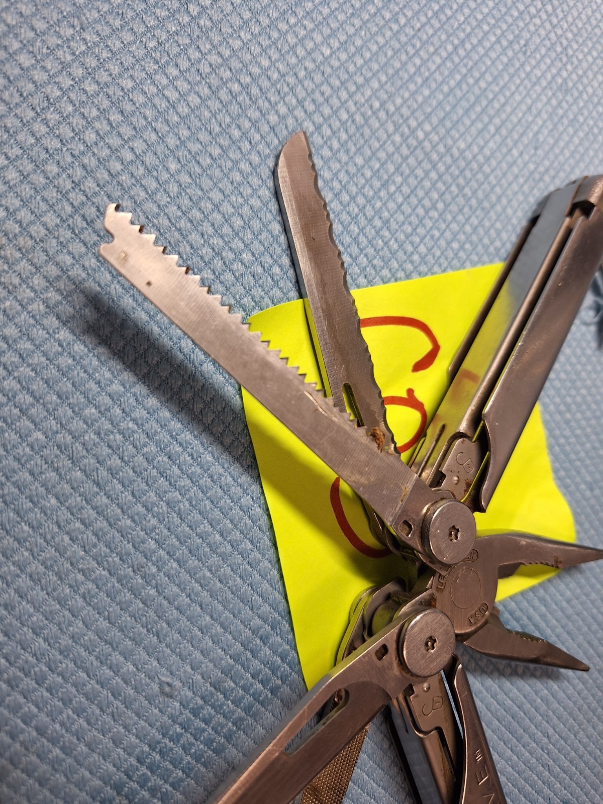1 Leatherman 1ST GEN Multi Tool W/ SHEATH FISHING Camping LOC C03