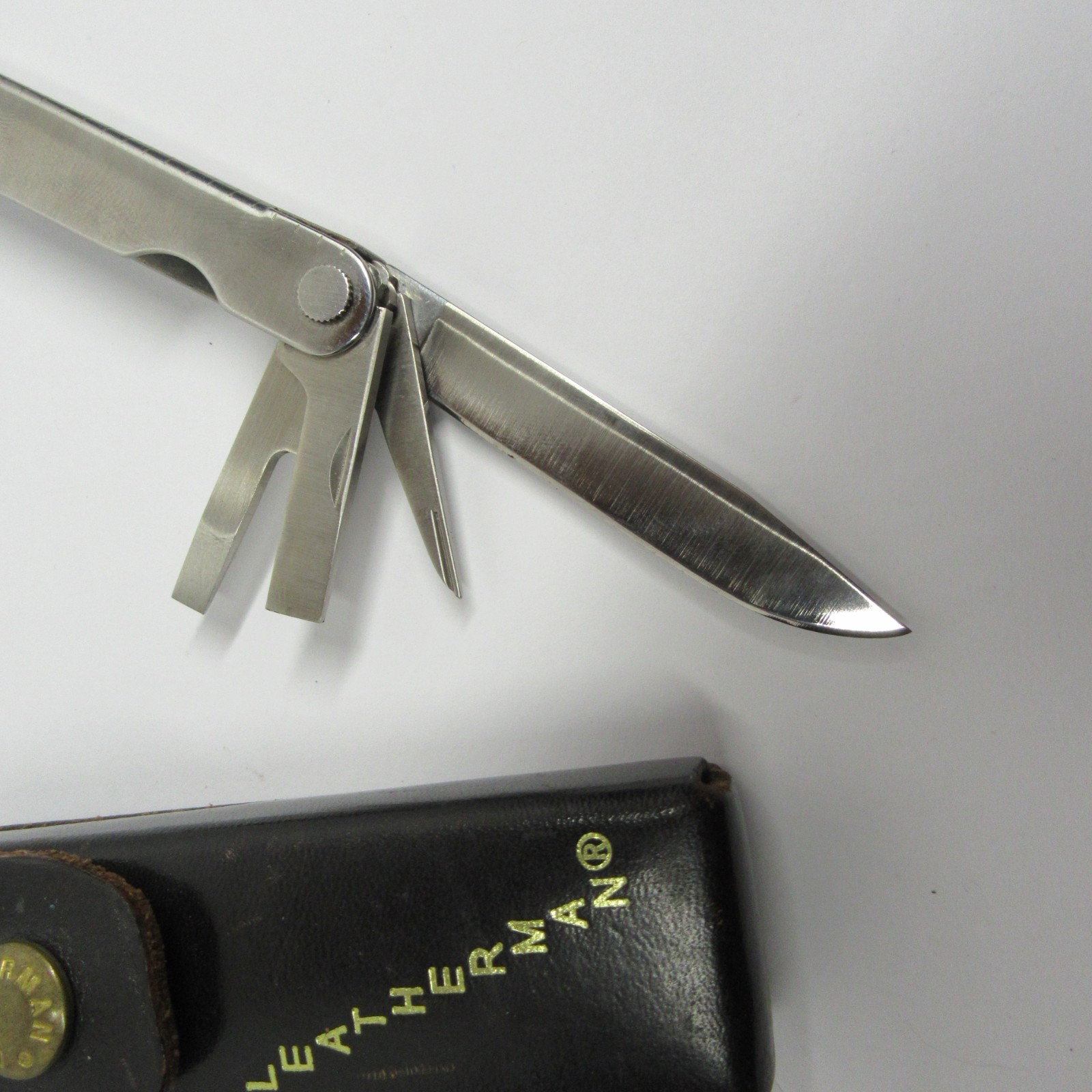 Leatherman Super Tool 1997 Multi-Tool Mint w/Leather Sheath 0997 PAT PEND USA