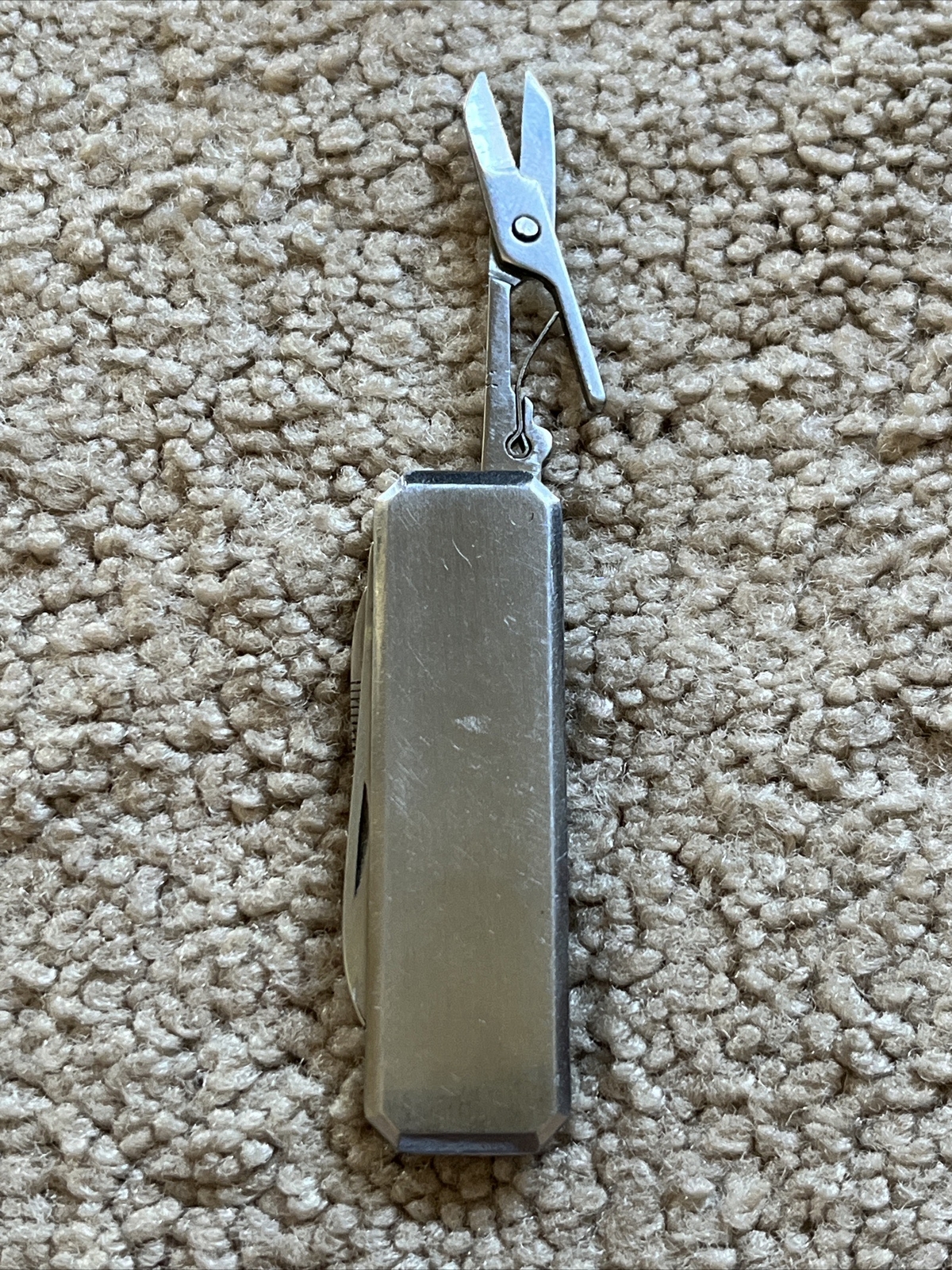 VINTAGE Louis L’Amour Western Magazine Promo Gentleman’s Knife SILVER + RED