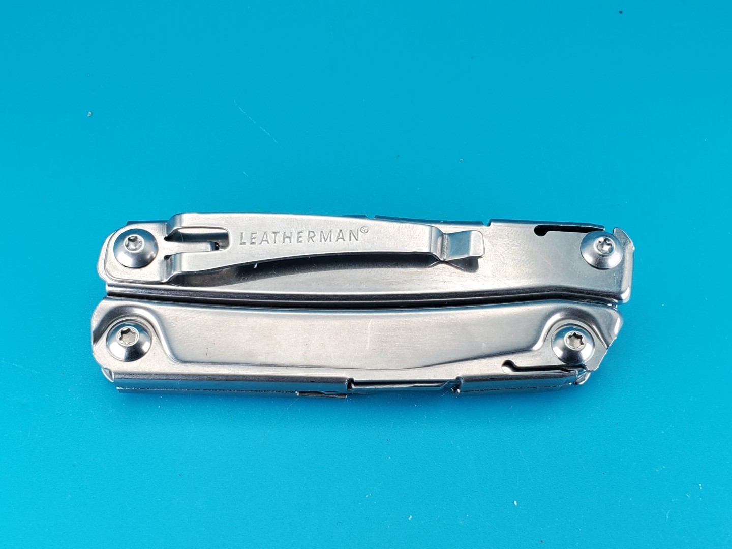 Leatherman Rev 3.8″ Multi-Tool, Stainless!