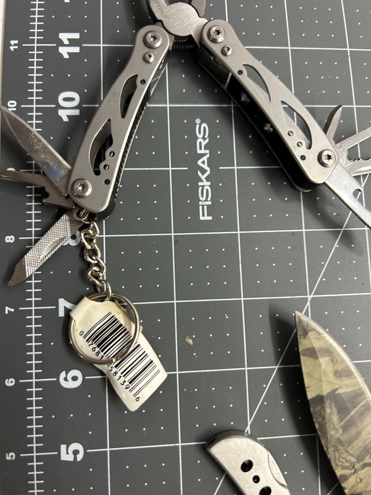New 4-pack lot Stainless Steel Multi Tool Knife Outdoor Folding Pocket Pliers