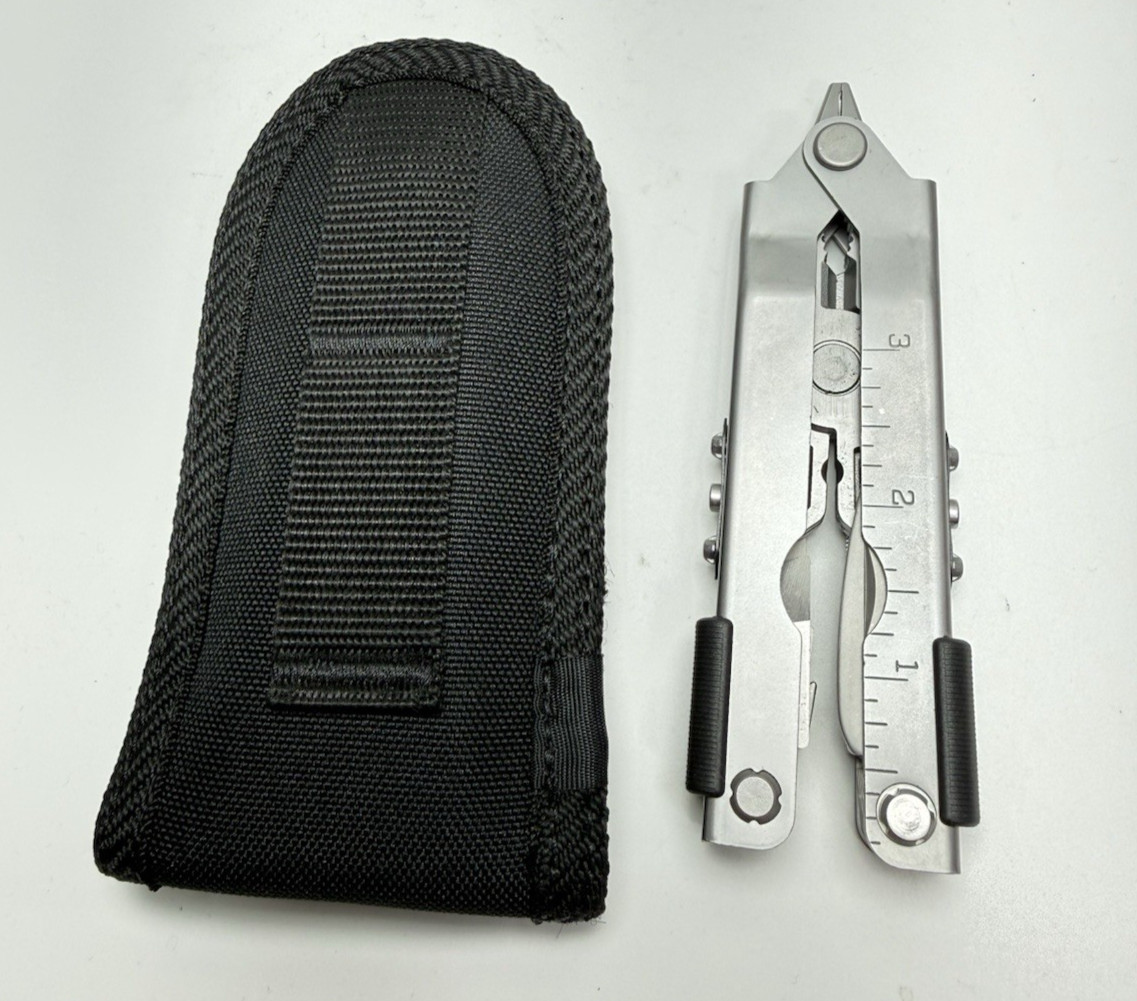 Gerber MP600 Multi-Plier Multi Tool 12-in-1 Stainless Steel 6-5/8″ Open