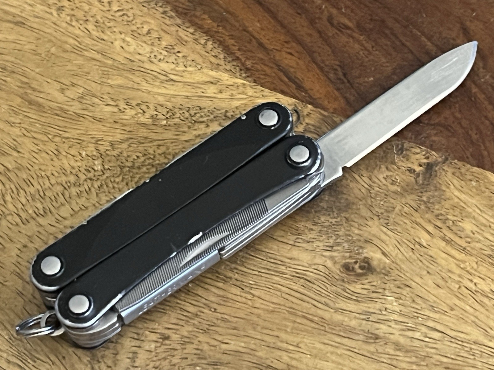 RETIRED Leatherman Squirt PS4 MultiTool Black DISCONTINUED SUPER NICE!
