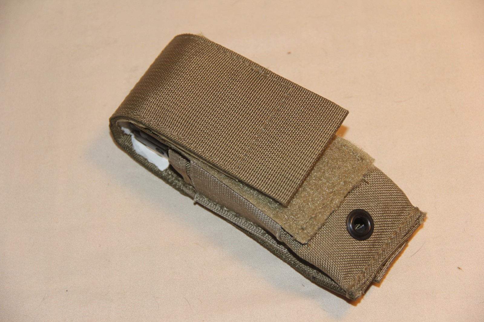 Leatherman MUT Tactical Multi Tool with BROWN Molle Sheath – Black NEW.