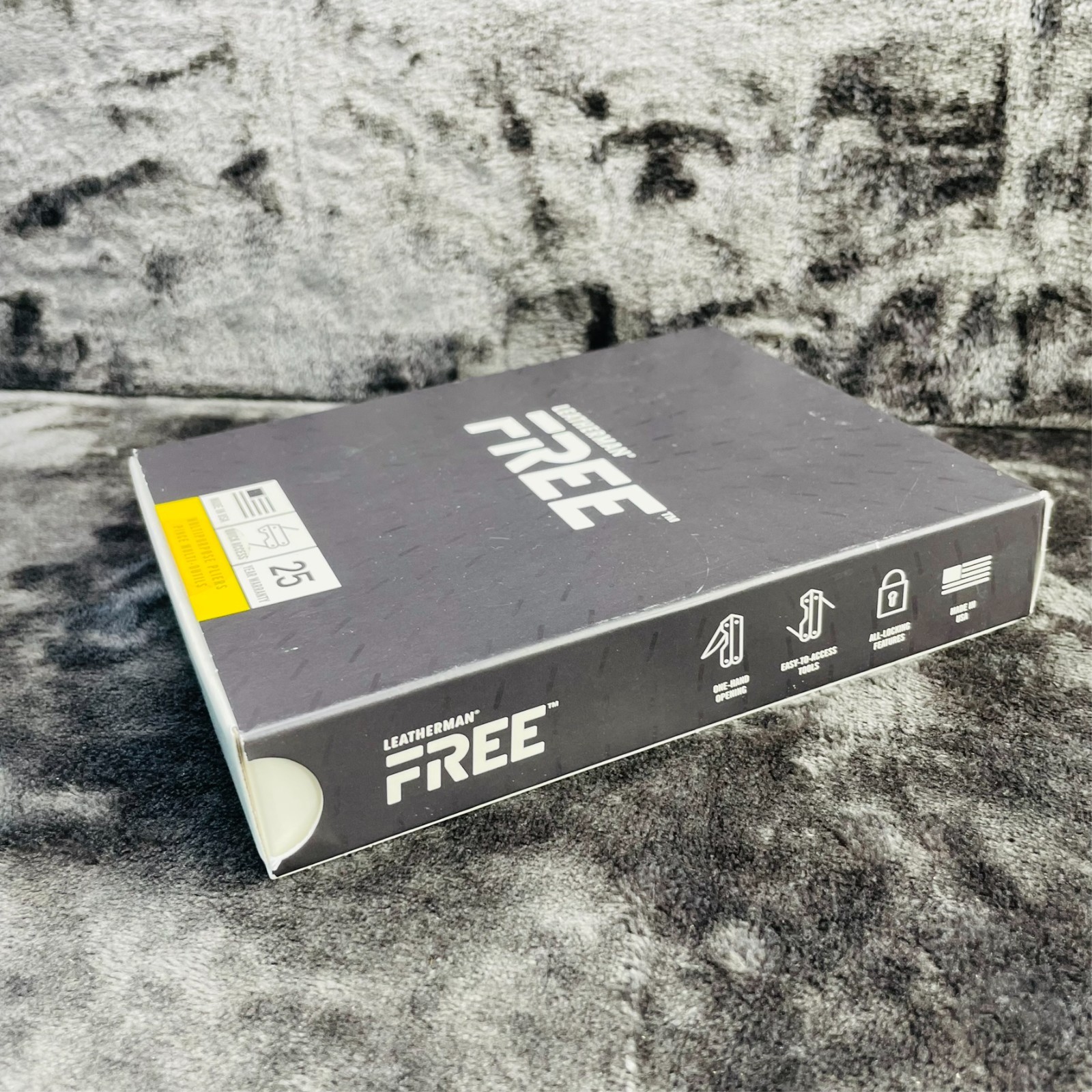 Leatherman Free P2 Multitool Discontinued New Open Box