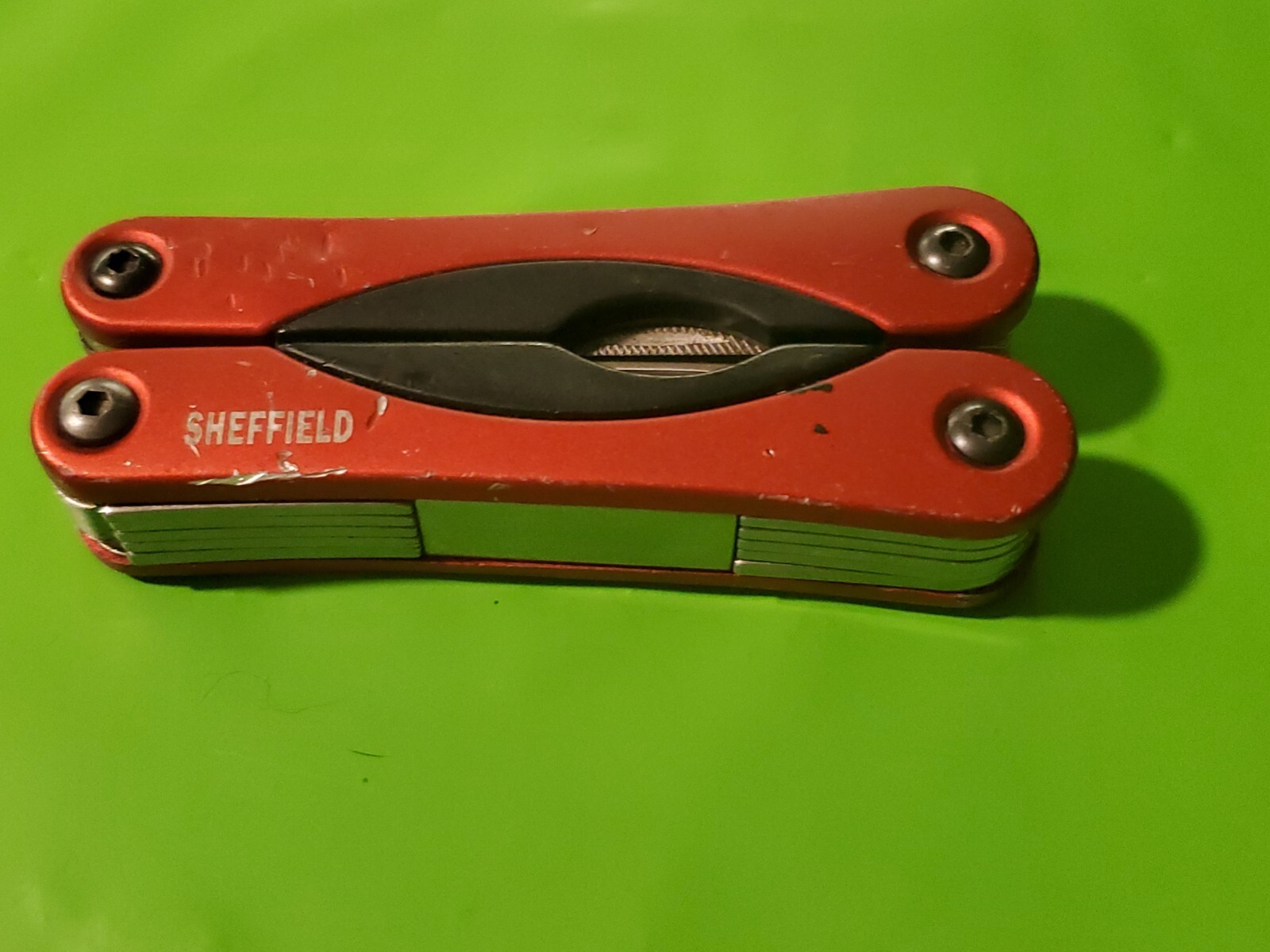 Sheffield 9-in-1 Large Red Multi-Tool