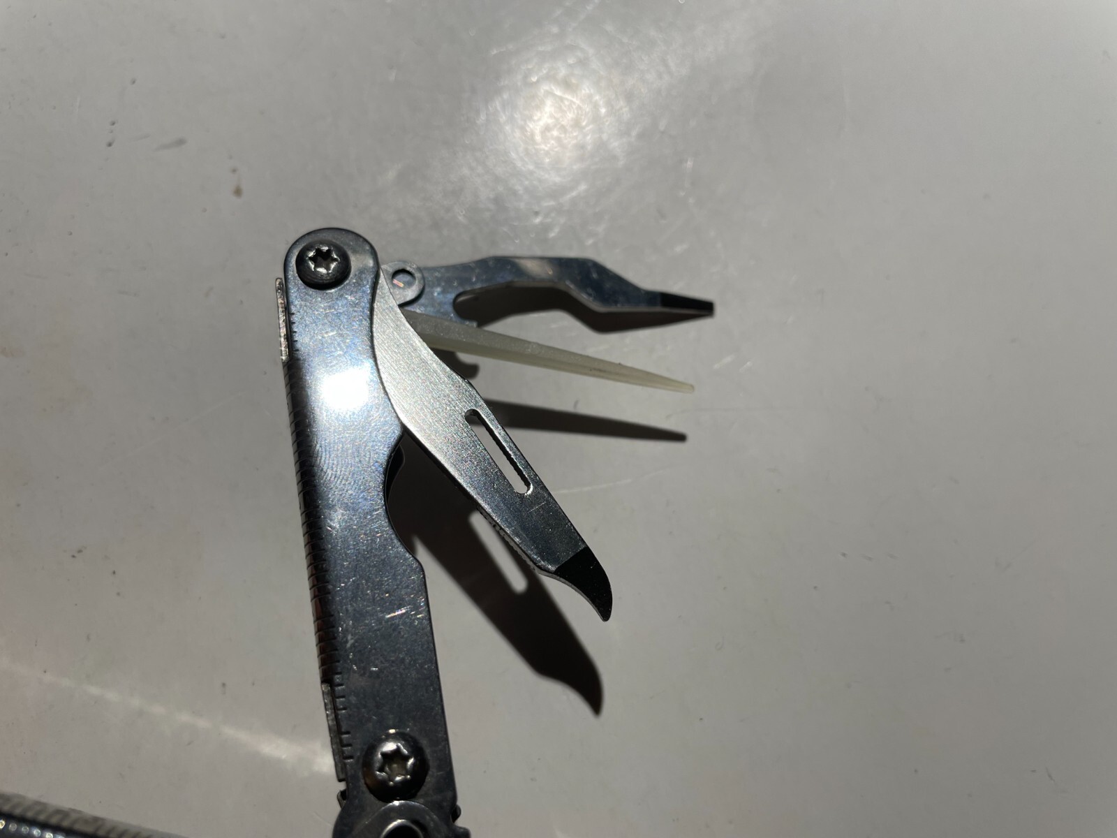 SOG Crosscut Small Stainless Steel Multi-Tool Scissors Knife