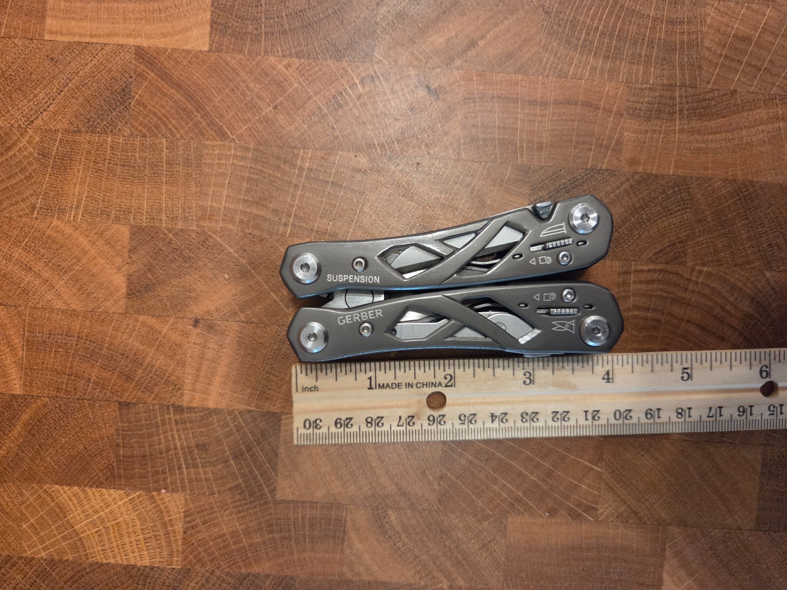 Gerber Gear Suspension 12-in-1 EDC Multi-Plier Multitool Camping & Survival