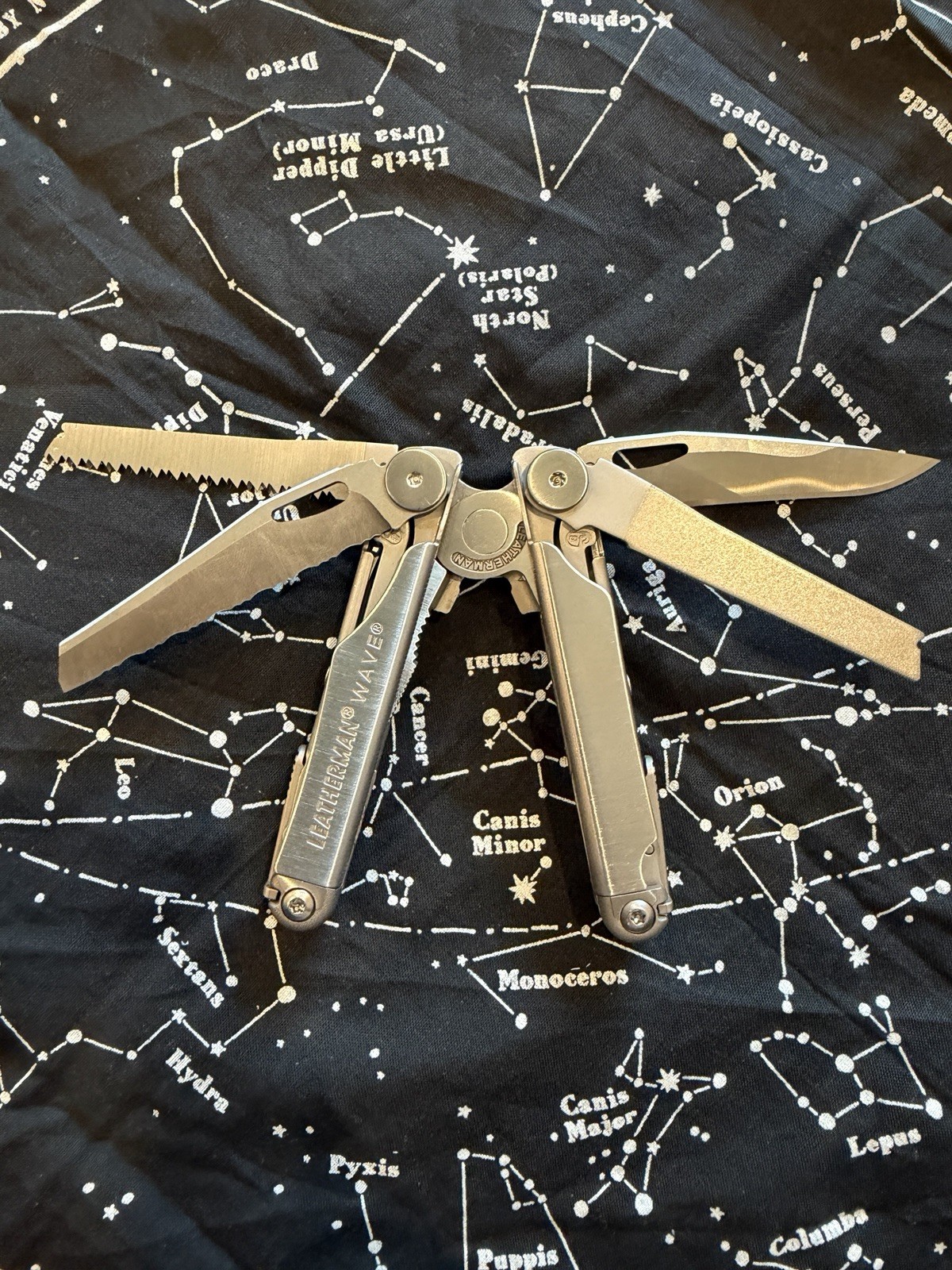 Leatherman Wave Multi-Tool 2nd Gen Stainless Steel Non-replaceable Wire Cutters