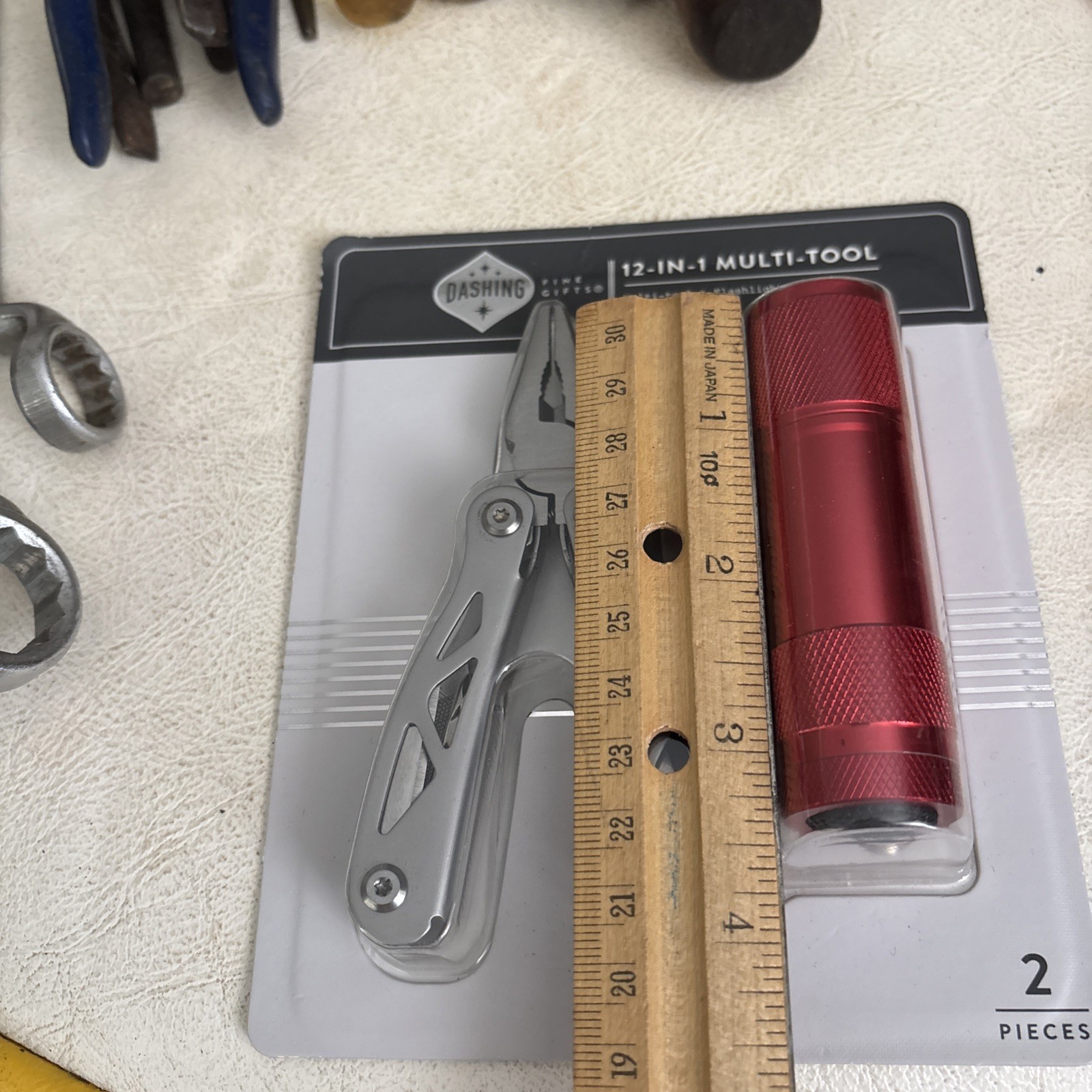 Dashing 12 In 1 Multi Tool With Red Flashlight