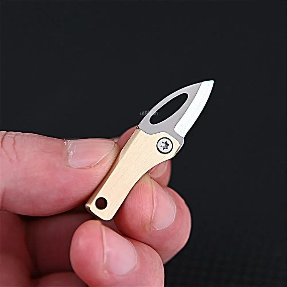 Mini EDC Knife 26mm Keychain Cutter Pocket Tool Micro Compact foldable magnetic