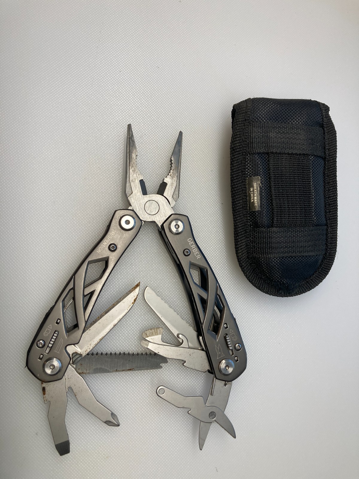 Gerber Suspension Stainless Steel Multi-Tool Airport w/Sheath (A)