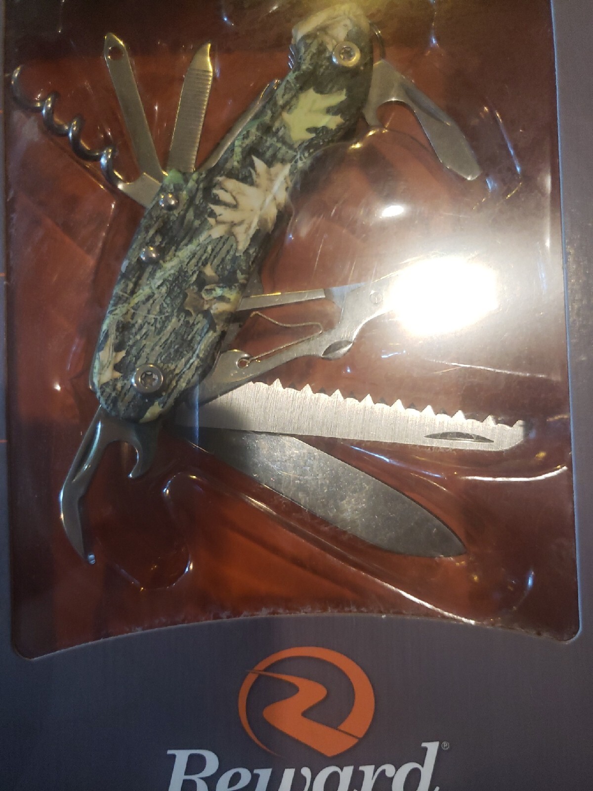 1 DELUXE MULTI TOOL REWARD PERFORMANCE KNIFE. 10 QUICK DEPLOYING TOOLS. GIFT ..