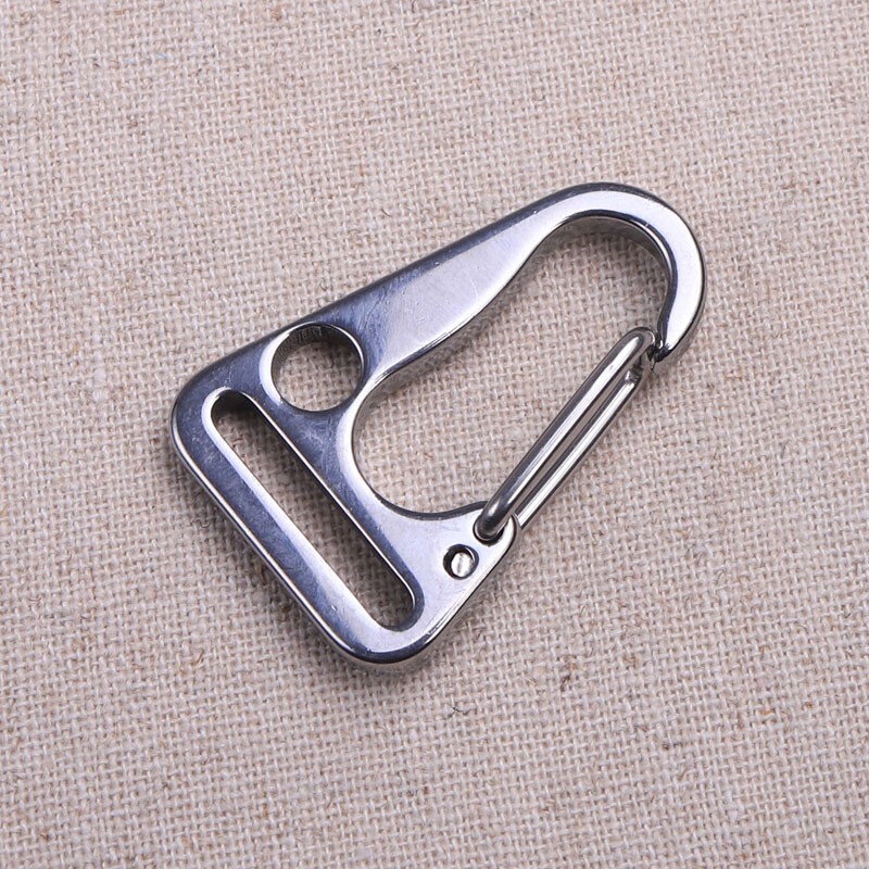 2pcs EDC Stainless Steel Keychain Carabiner Portable Car Key Bag Pendant Tool