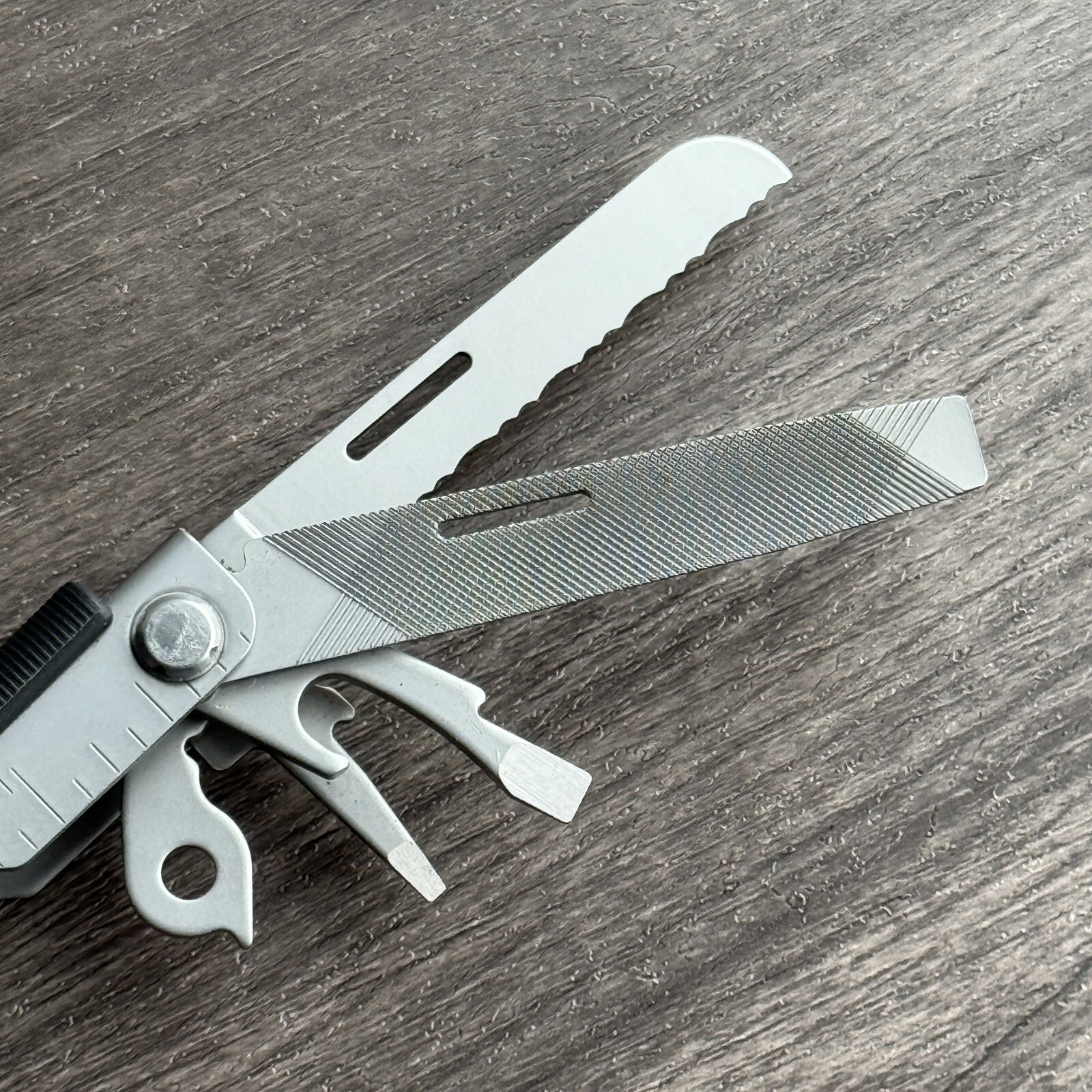 Gerber Fisherman Multi Plier MP600 Gerber Fish Fisherman with Extra Long Pliers