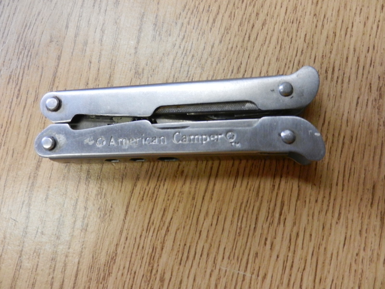 American Camper Multi Tool 4 1/4″ Long Closed 10 Tools Pliers Used No Sheath