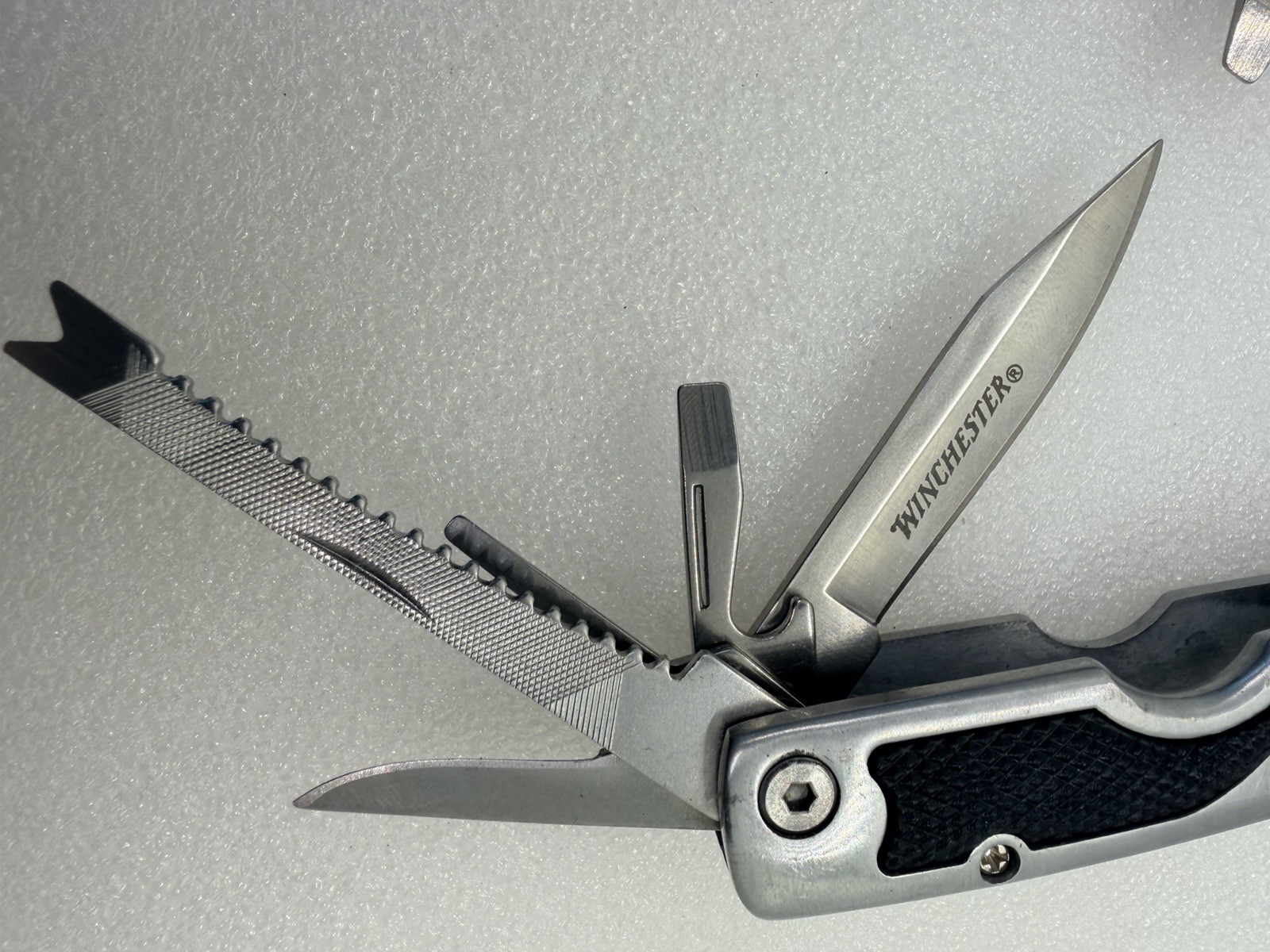 Winchester Large Multi Tool With Tool Kit Hex Bits Nylon Sheath 16 Functions