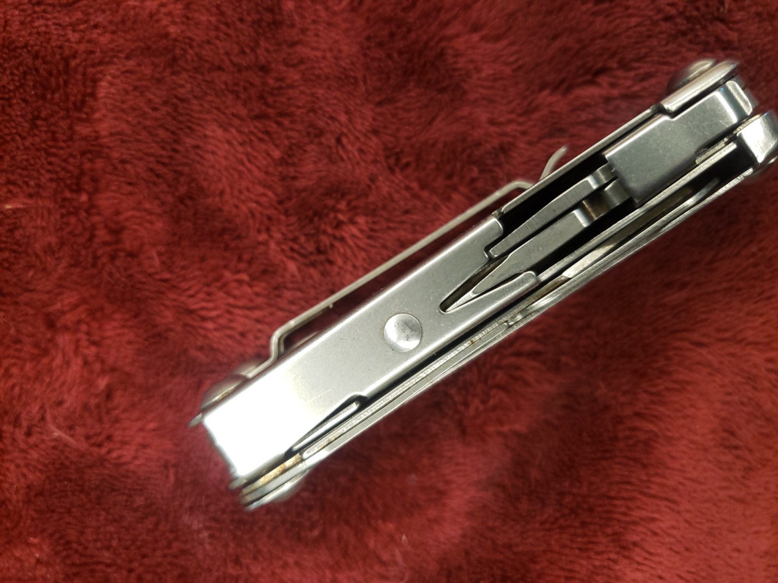 Leatherman Wingman Multi Tool 0717 Date Code