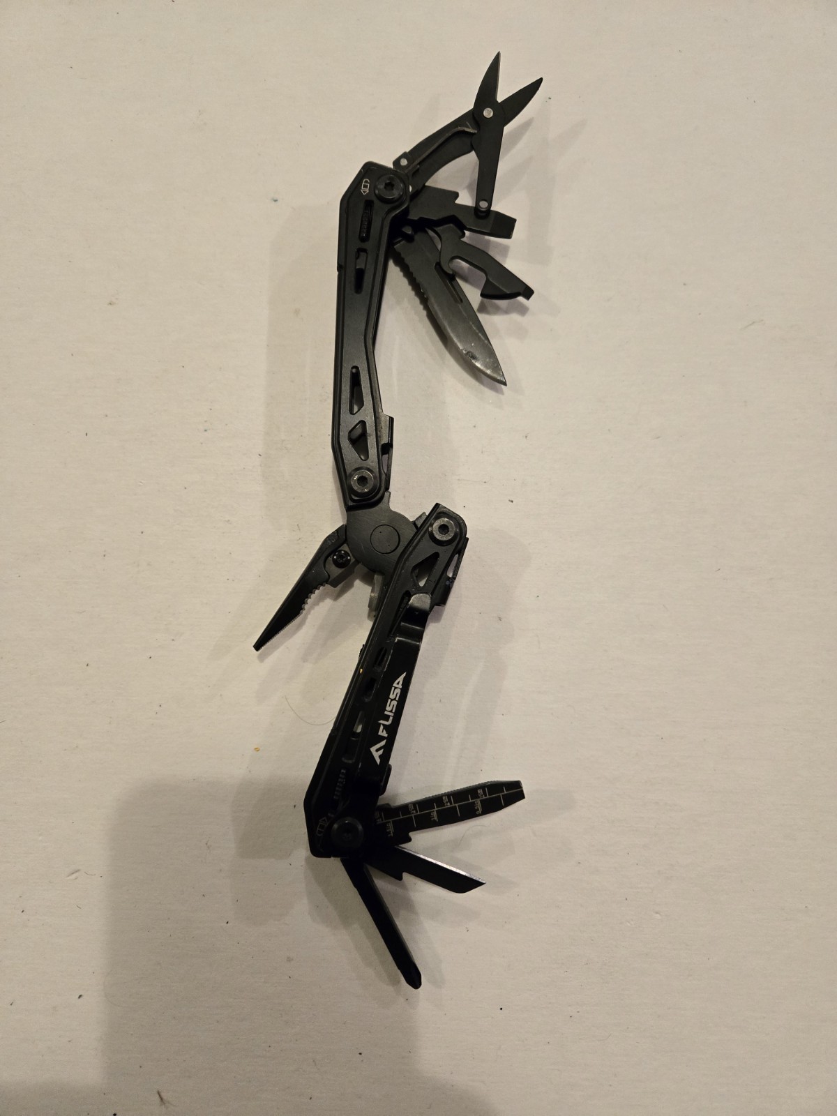 FLISSA 16-in-1 Stainless Steel Multitool Pliers Folding Pocket Tool, Black