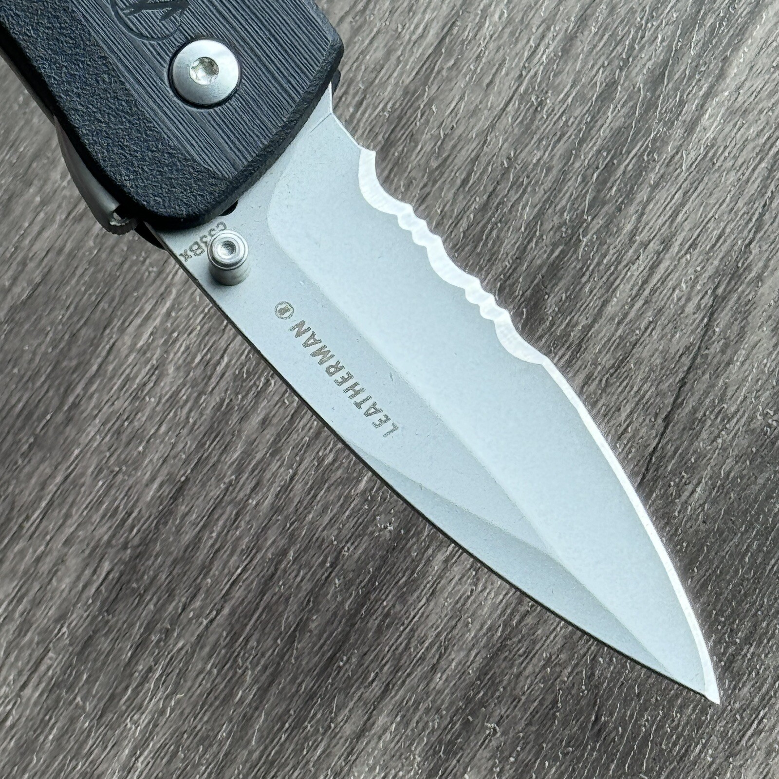 Leatherman c33BX locking liner multitool Product code 860321