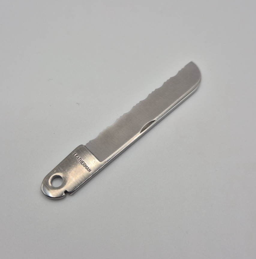 Leatherman Super 200 – Second-Hand Genuine Part Mod – Serrated Knife